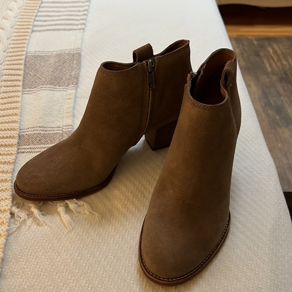 Madewell Billie boot in wet pebble suede size 7 - Picture 2 of 12